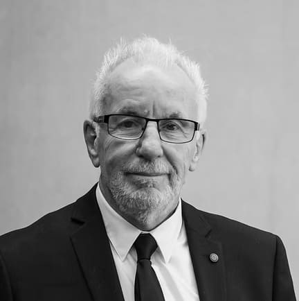 Portrait of James Odlin, CEO and Founder of LymLive.