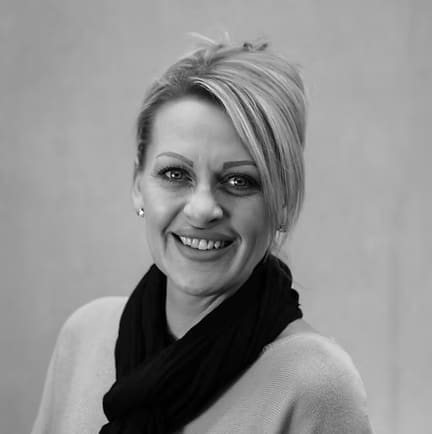 Portrait of Renee Jay, Project Manager at LymLive.